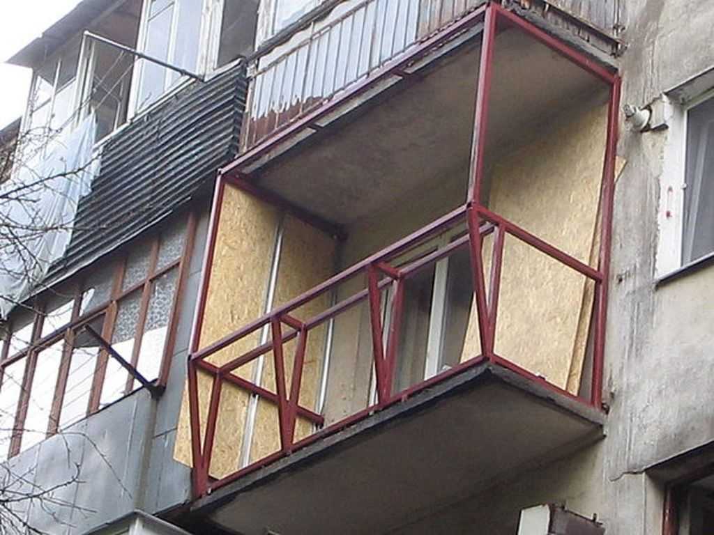 В каких случаях разрешается производить остекление балкона