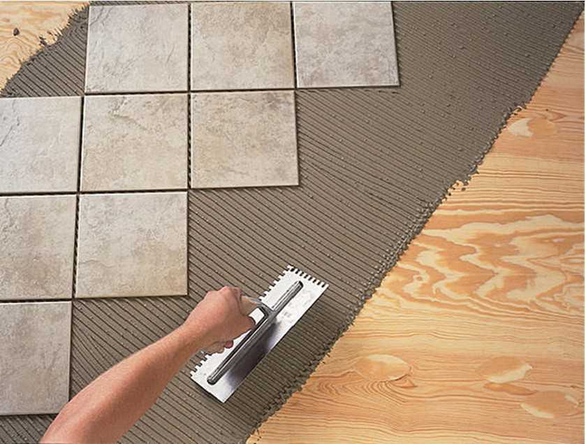 Укладка плитки на деревянный пол: технология правильной подготовки основания и специфика работ