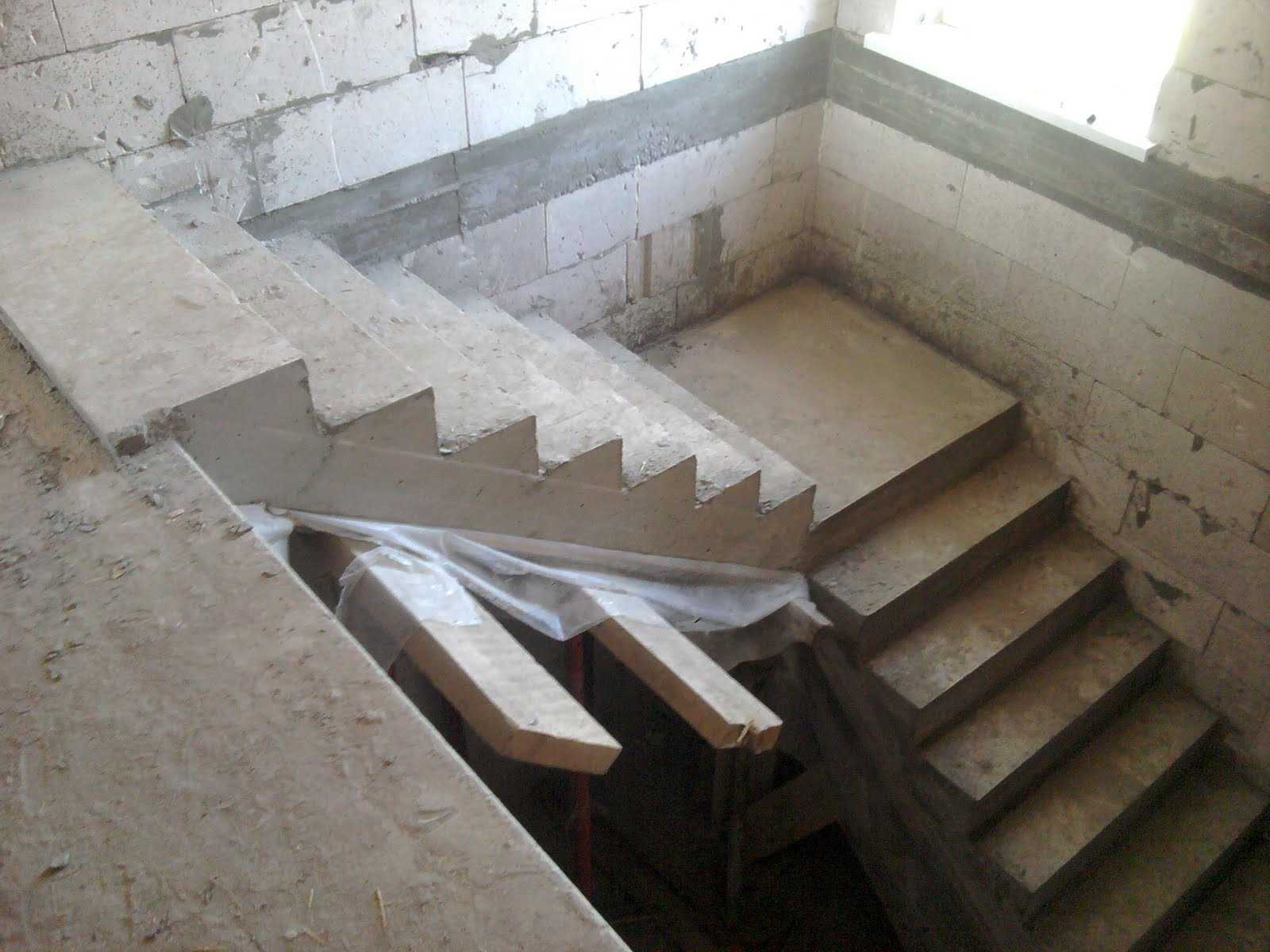 Бетонная лестница в частном доме своими руками