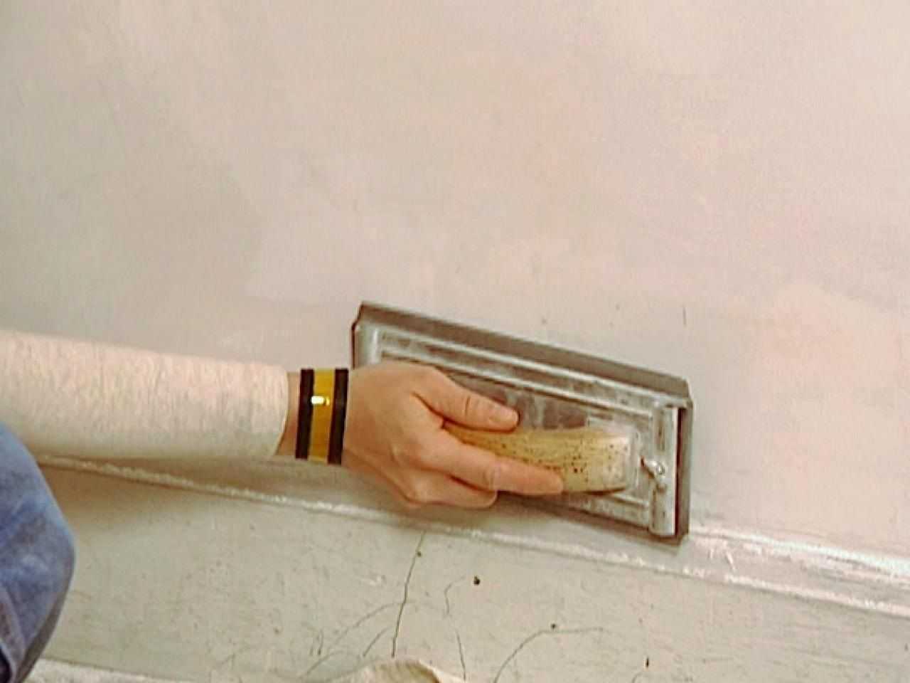 Какой шпаклевкой лучше шпаклевать потолок под покраску: топ-12 лучших шпаклевок для потолка