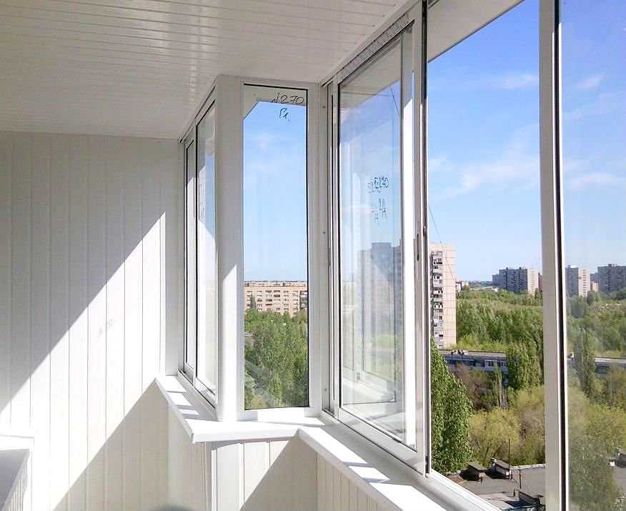 Французские окна – идеальное решение для смелого дизайна комнаты