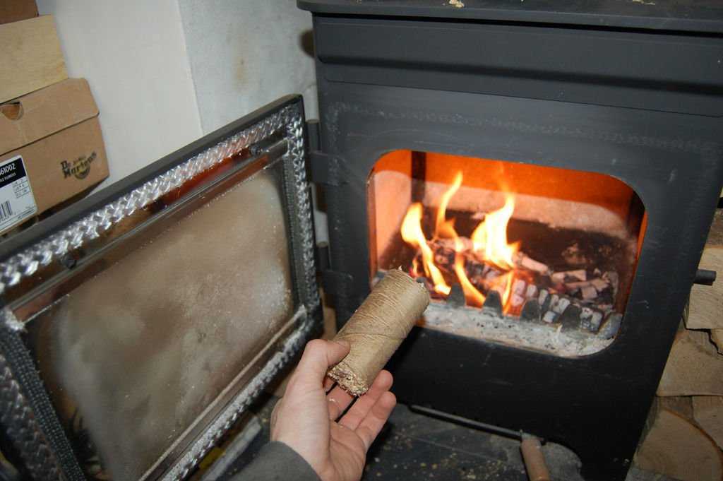 ➤ как правильно топить печь, в том числе углем, дровами, брикетами зимой и летом | мы строители ✔1