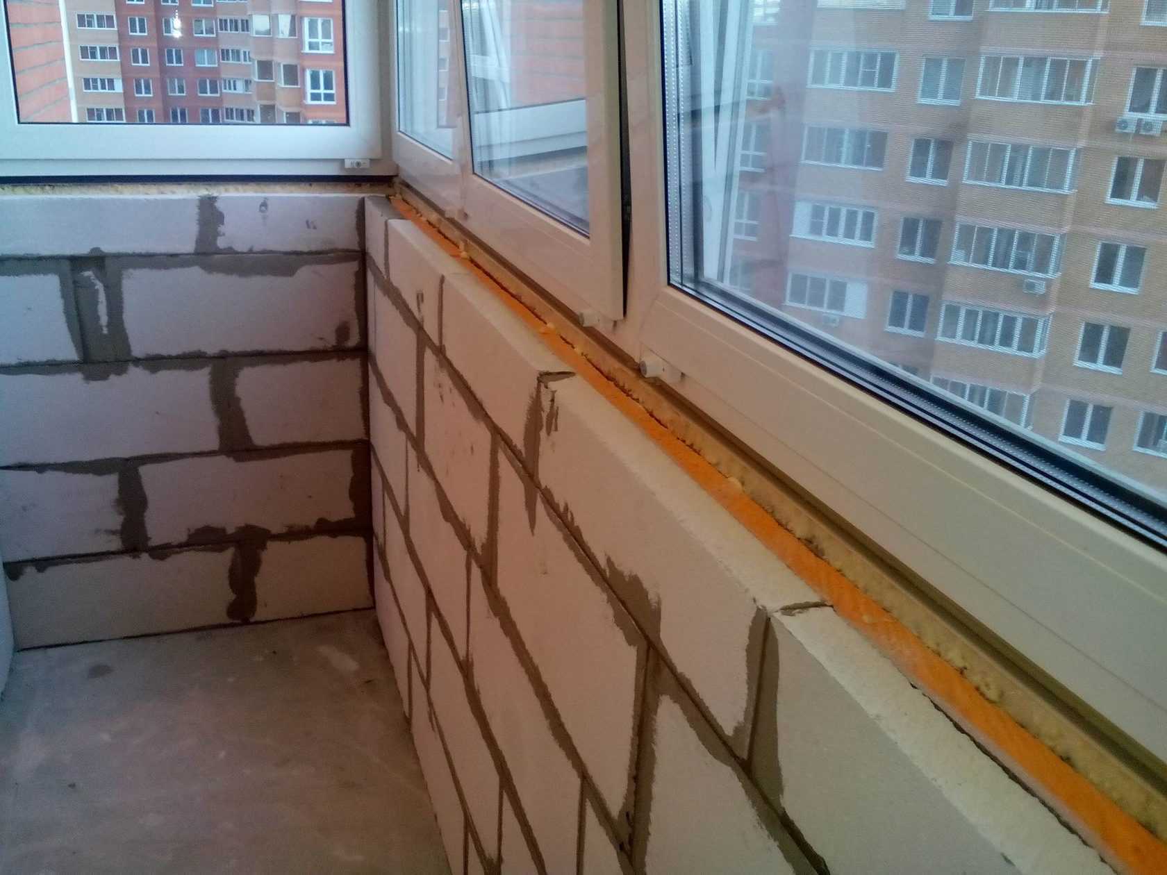 Укрепление парапета балкона