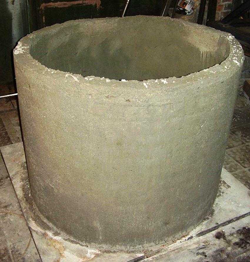 Бассейн из бетонного кольца: плюсы и минусы конструкции, пошаговая инструкция, как сделать резервуар из заготовки диаметром 2 метра своими руками